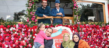 Anneler Gününde Taksim Tramvayı çiçeklerle donatıldı!